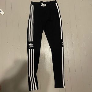 Adidas leggings